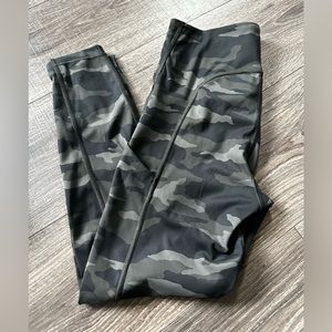 Athleta leggings